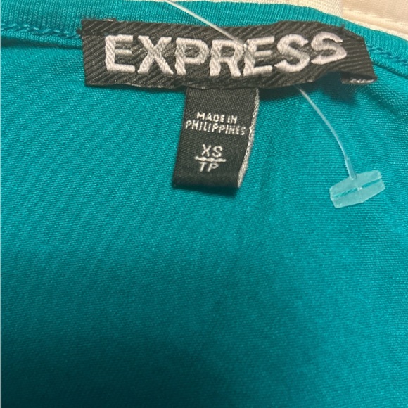 Express Green Teal One Arm Knit
Dress NEW without tag Size Xs - Picture 9 of 9